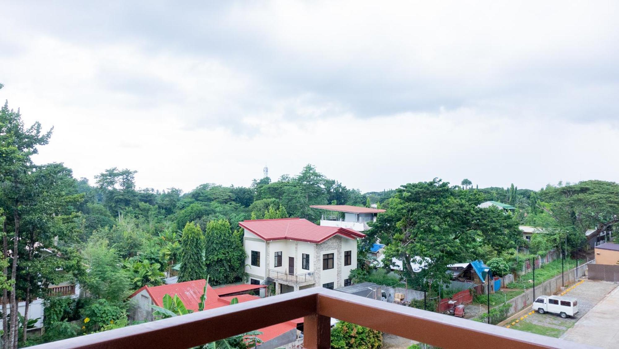 Palawan Modern Living In A Thoughtfully Designed Staycation Near Airport - B1 5Kunzite Puerto Princesa Екстер'єр фото