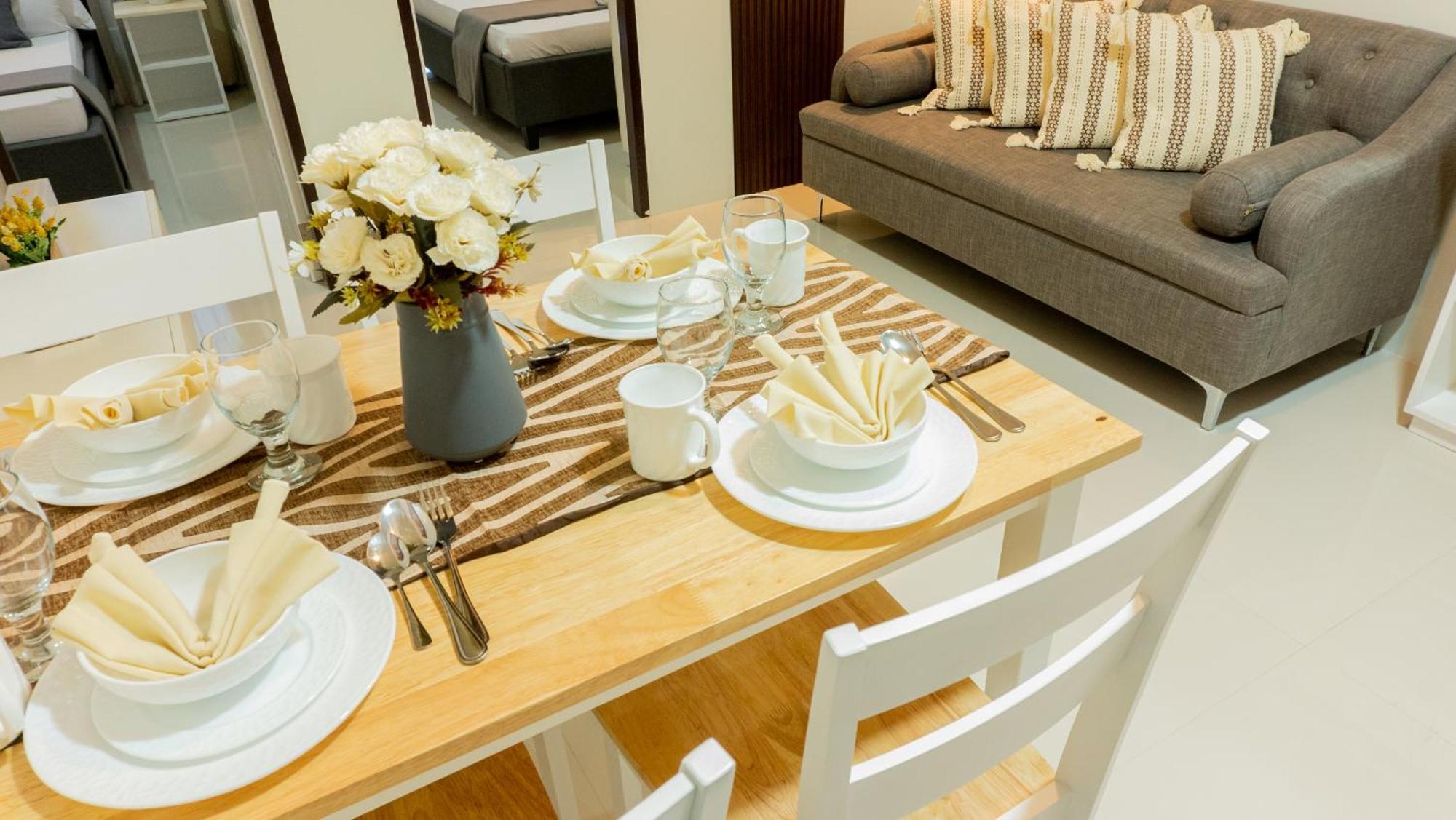 Palawan Modern Living In A Thoughtfully Designed Staycation Near Airport - B1 5Kunzite Puerto Princesa Екстер'єр фото