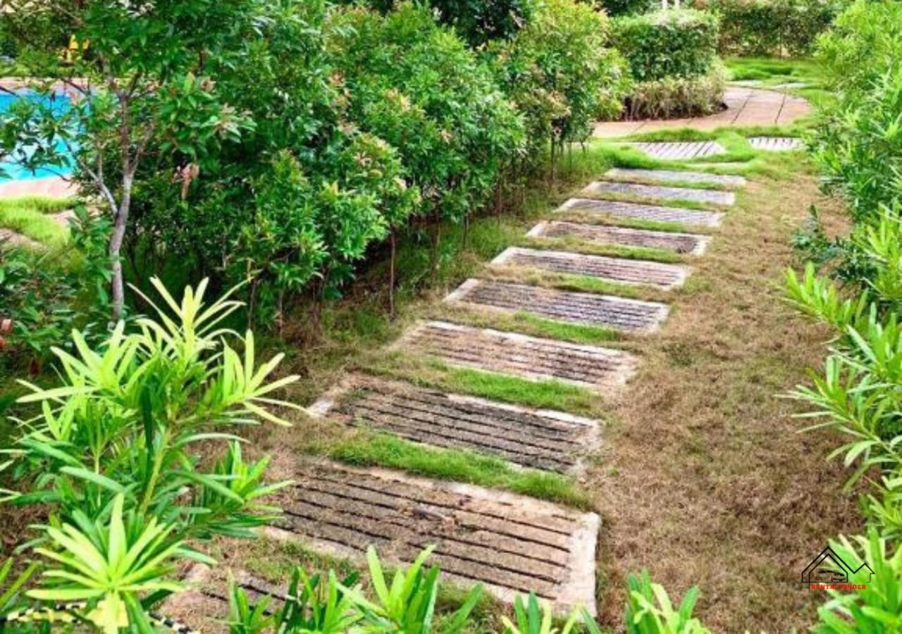 Palawan Modern Living In A Thoughtfully Designed Staycation Near Airport - B1 5Kunzite Puerto Princesa Екстер'єр фото
